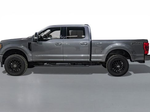 Used 2021 Ford F250 Lariat image 9