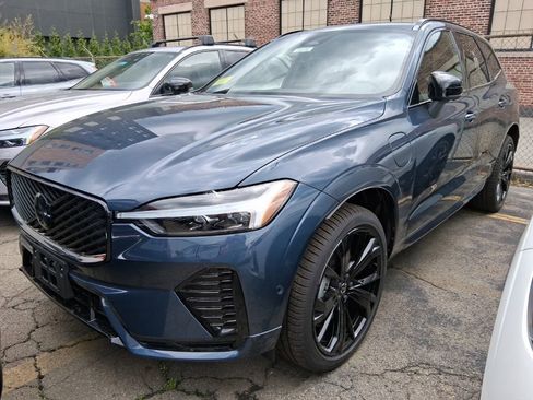New 2026 Volvo XC60 T8 Ultra w/ Protection Package Premier AWD/4WD image 3