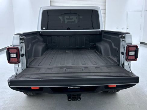 Certified 2022 Jeep Gladiator Mojave w/ LED Lighting Group image 21