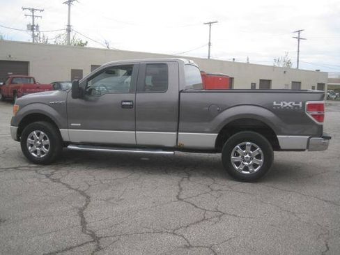 Used 2014 Ford F150 XLT w/ XLT Chrome Package AWD/4WD image 8