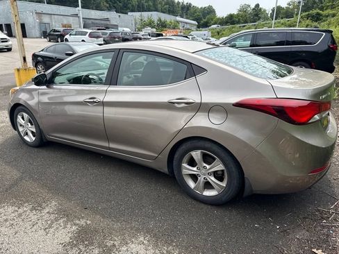 Used 2016 Hyundai Elantra Value Edition FWD image 2