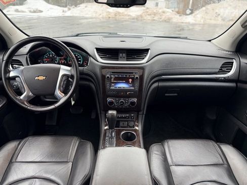 Used 2016 Chevrolet Traverse LT image 21