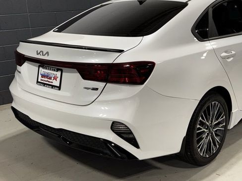 Used 2023 Kia Forte GT-Line w/ GT-Line Premium Package image 15