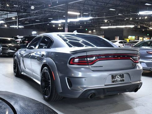 Used 2021 Dodge Charger Scat Pack RWD image 5
