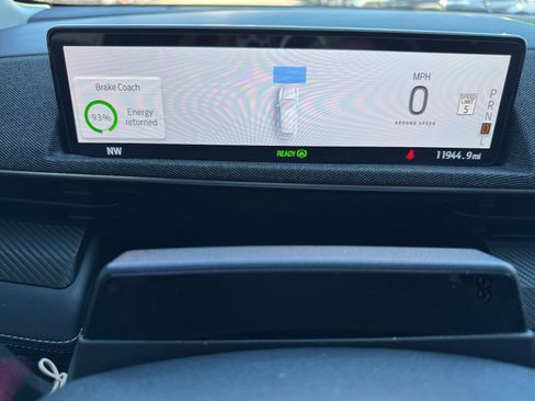 Used 2024 Ford Mustang Mach-E Premium image 16