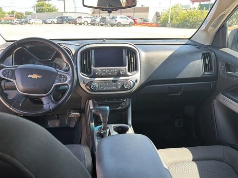 Used 2015 Chevrolet Colorado LT w/ LT Convenience Package RWD image 13