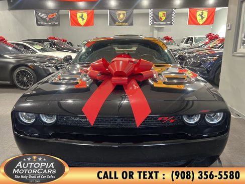 Used 2023 Dodge Challenger R/T Scat Pack image 8