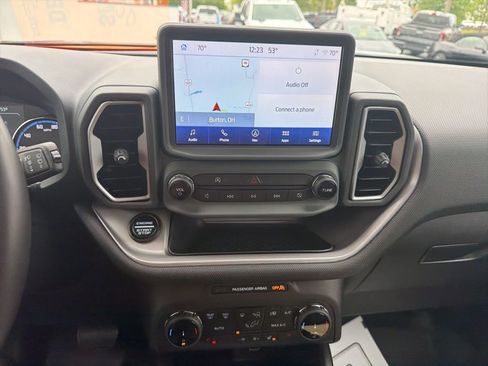 Used 2024 Ford Bronco Sport Outer Banks w/ Tech Package AWD/4WD image 12