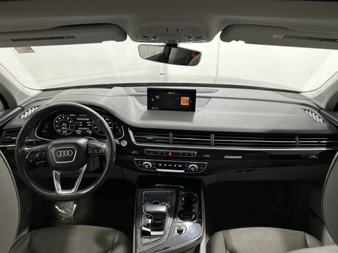 Used 2017 Audi Q7 3.0T Prestige w/ Prestige Package AWD/4WD image 14