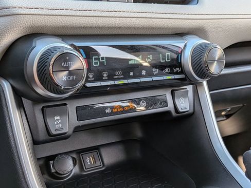 Used 2025 Toyota RAV4 XLE w/ Convenience Package image 14