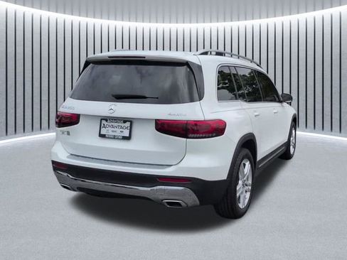 Used 2023 Mercedes-Benz GLB 250 4MATIC image 5