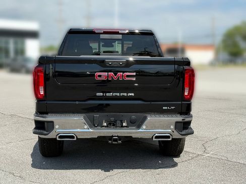 New 2026 GMC Sierra 1500 SLT w/ SLT Premium Plus Package AWD/4WD image 4