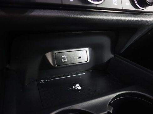 Certified 2026 Honda HR-V LX image 46