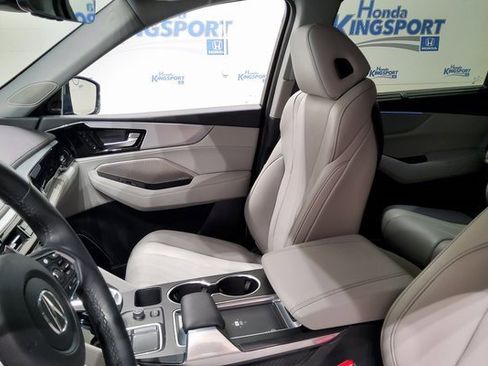 Used 2023 Acura MDX FWD w/ Technology Package image 18