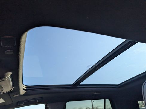 Used 2022 GMC Yukon Denali image 13