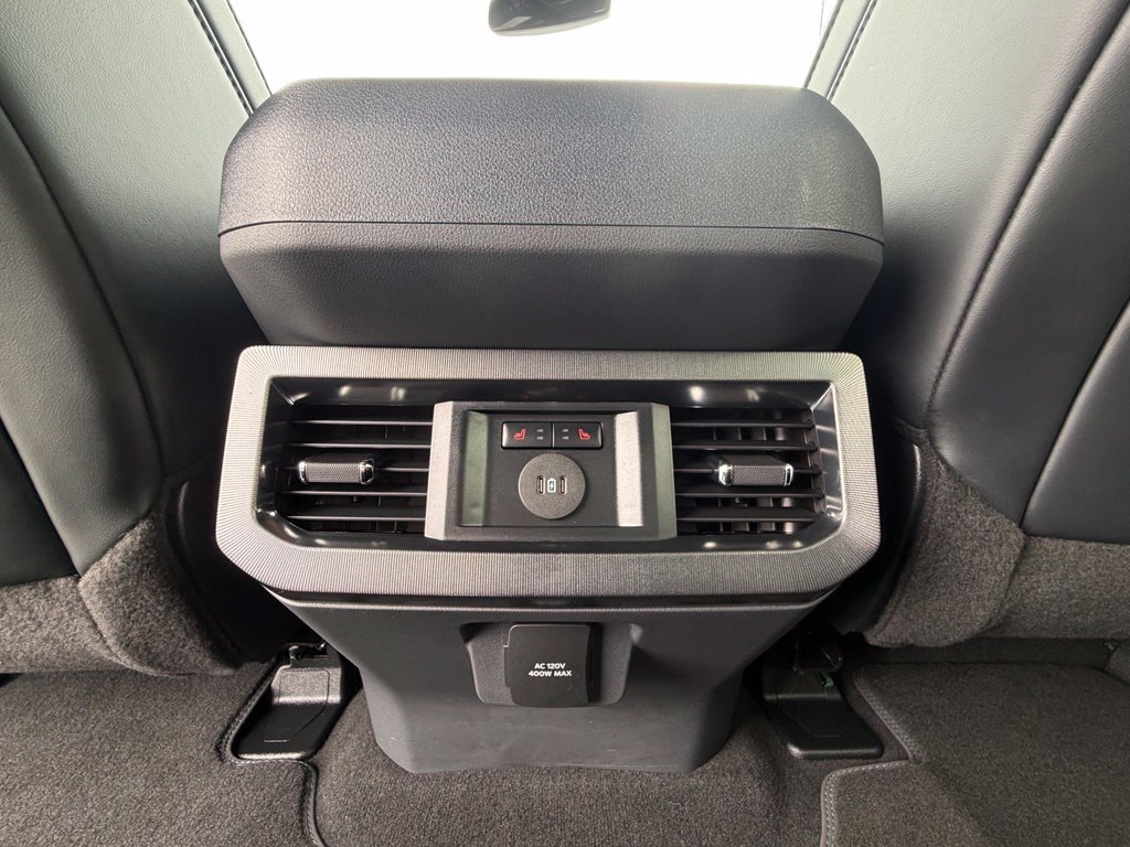 Used 2026 Ford F450 Platinum AWD/4WD image 7