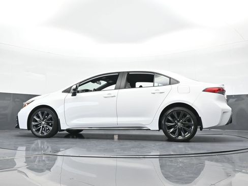 Used 2024 Toyota Corolla SE image 51