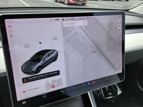 Used 2020 Tesla Model 3 Standard Range Plus image 6