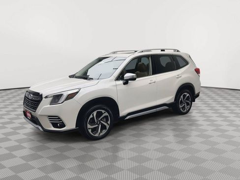 Used 2022 Subaru Forester Touring w/ Popular Package #3 AWD/4WD image 37
