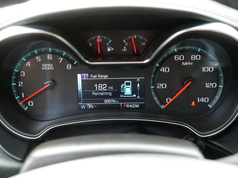Used 2017 Chevrolet Impala LT w/ Convenience Package FWD image 21