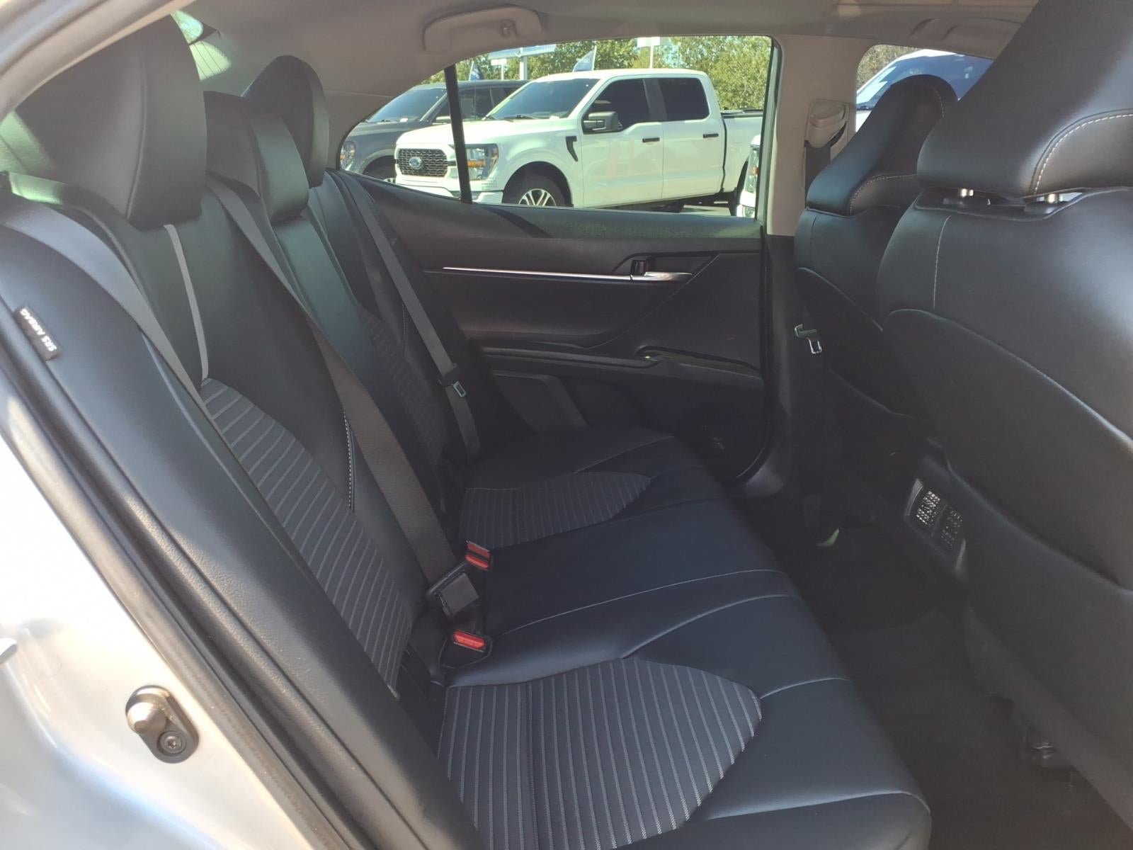 Used 2022 Toyota Camry SE w/ TRD Appearance Package (TMS) FWD image 14