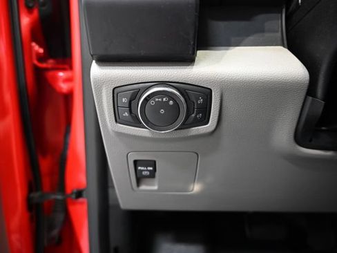 Used 2018 Ford F150 XL w/ Equipment Group 101A Mid AWD/4WD image 23