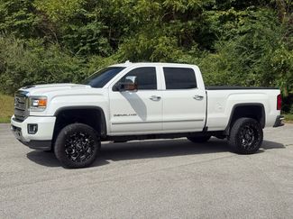 Used 2019 GMC Sierra 2500 Denali w/ Duramax Plus Package image 1
