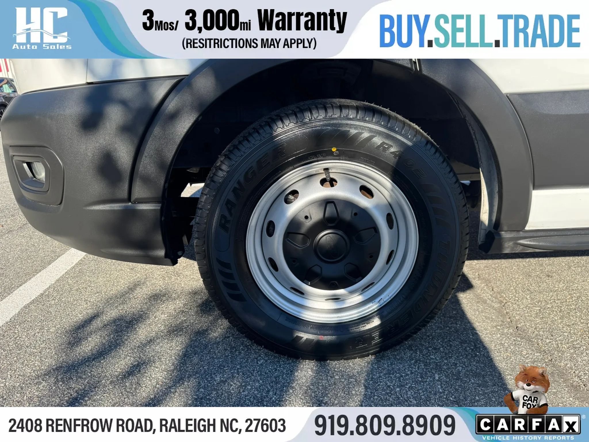 Used 2023 Ford Transit 150 Low Roof RWD image 10