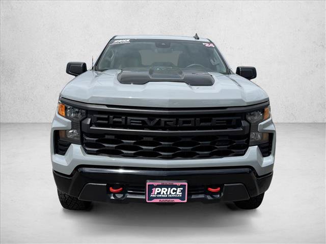 Used 2024 Chevrolet Silverado 1500 Custom Trail Boss w/ LPO, Dark Essentials Package AWD/4WD image 2