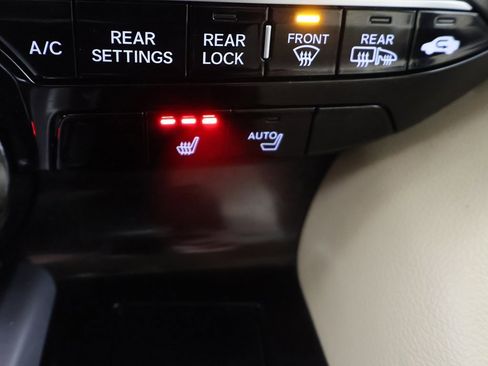 Used 2023 Acura MDX SH-AWD image 50