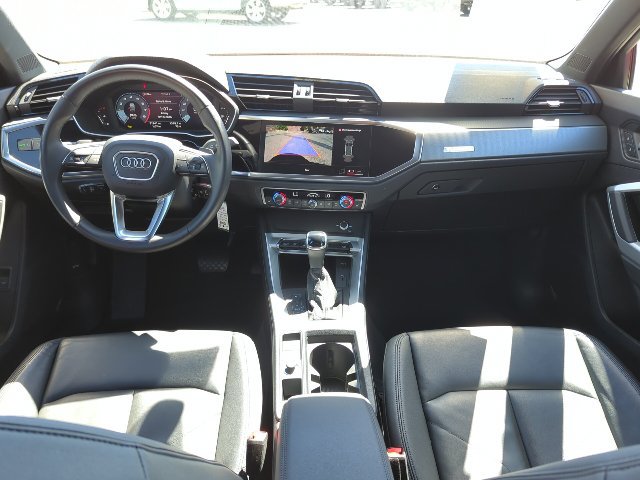 Used 2025 Audi Q3 2.0T Premium AWD/4WD image 7