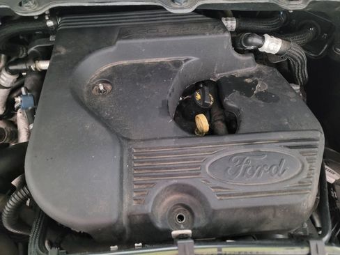 Used 2020 Ford Explorer XLT w/ Equipment Group 202A RWD image 30