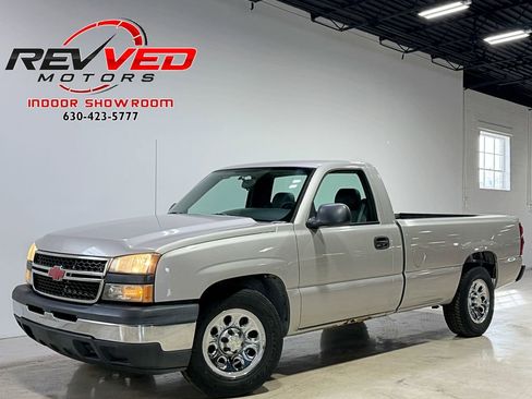 Used 2006 Chevrolet Silverado 1500 W/T image 1