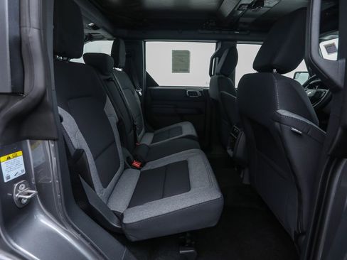 New 2025 Ford Bronco 4-Door image 21