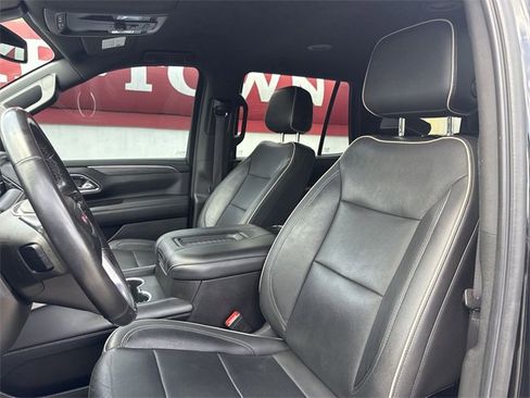 Used 2021 GMC Yukon SLT image 11