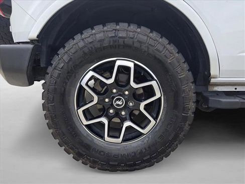 Used 2023 Ford Bronco Outer Banks AWD/4WD image 21