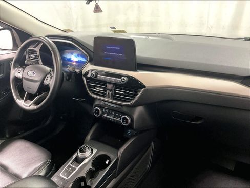 Used 2022 Ford Escape SEL w/ Technology Package image 14