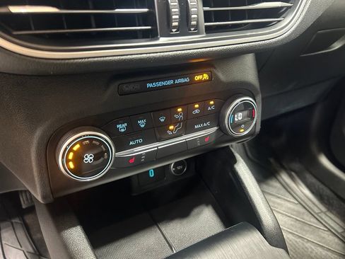 Used 2020 Ford Escape SE AWD/4WD image 24