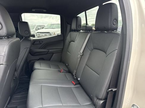 Used 2026 Chevrolet Colorado Trail Boss AWD/4WD image 19