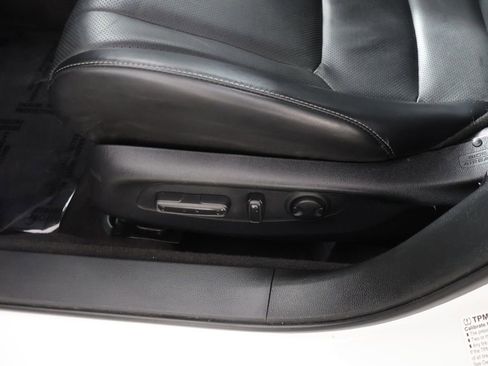 Used 2023 Honda Accord Sport image 29