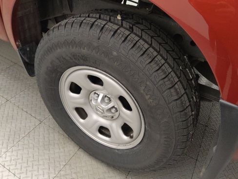 Used 2019 Nissan Frontier S image 31