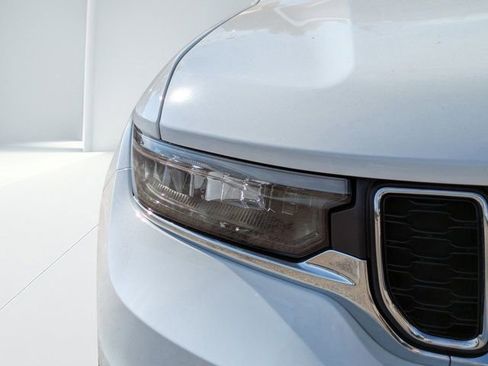 New 2025 Jeep Grand Cherokee L Laredo image 8