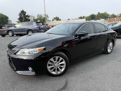 Used 2015 Lexus ES 300h image 3