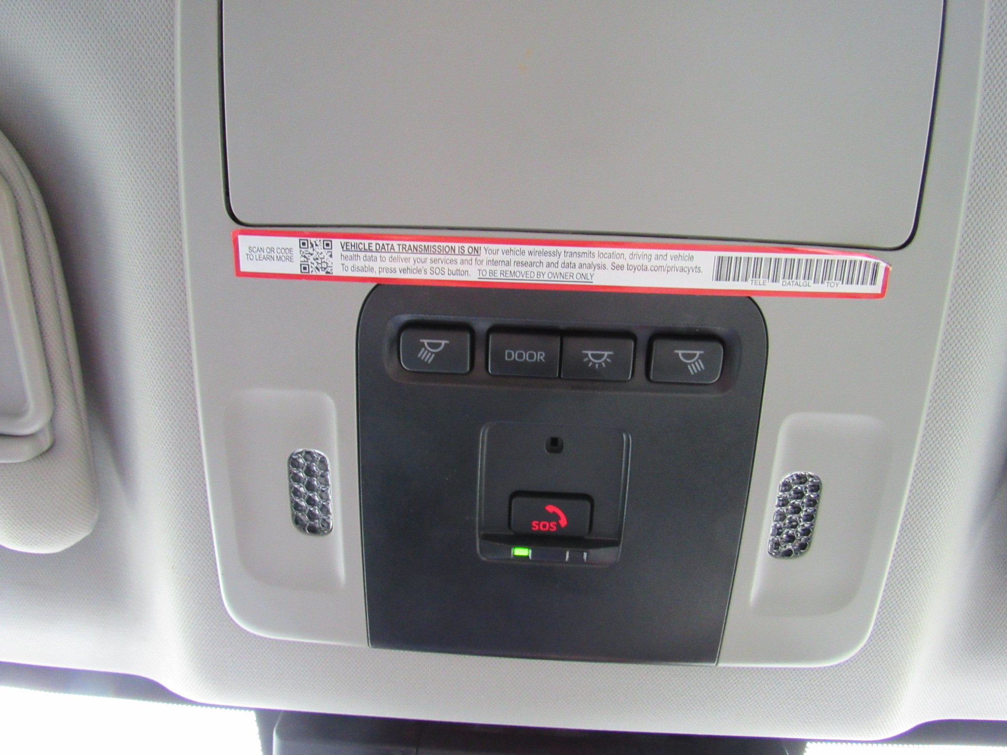 Used 2025 Toyota Camry XLE FWD image 27