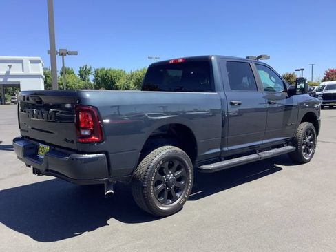 Used 2025 RAM 2500 Big Horn AWD/4WD image 31