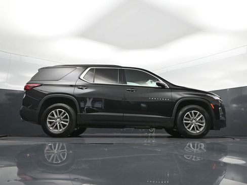 Used 2024 Chevrolet Traverse LT FWD image 44