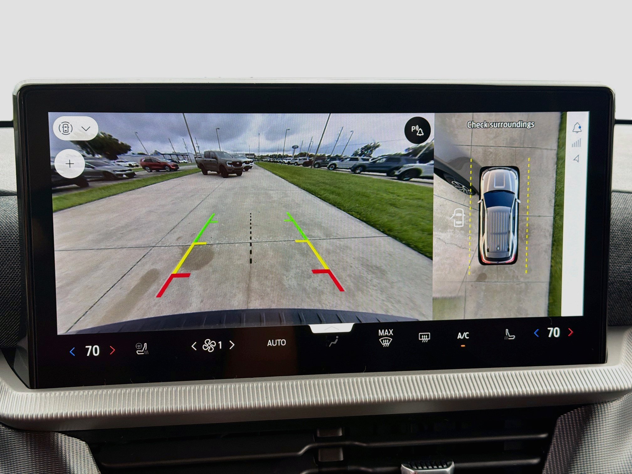 New 2027 Ford Explorer ST-Line RWD image 8