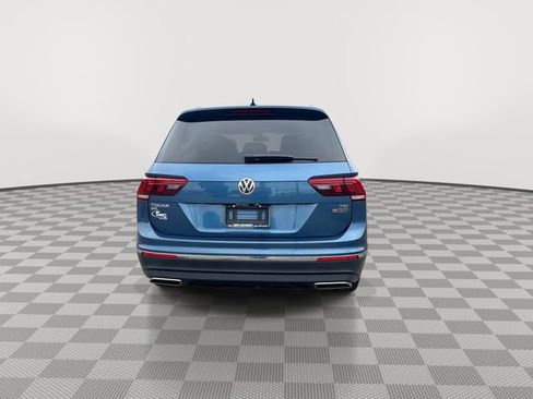 Used 2018 Volkswagen Tiguan SEL AWD/4WD image 10