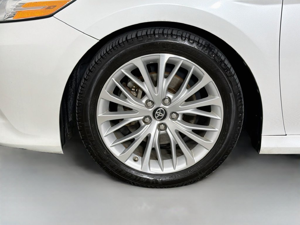 Used 2018 Toyota Camry XLE w/ Driver Assist Package FWD image 32