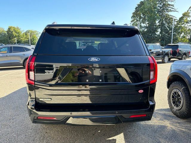 New 2027 Ford Expedition Max Platinum AWD/4WD image 4